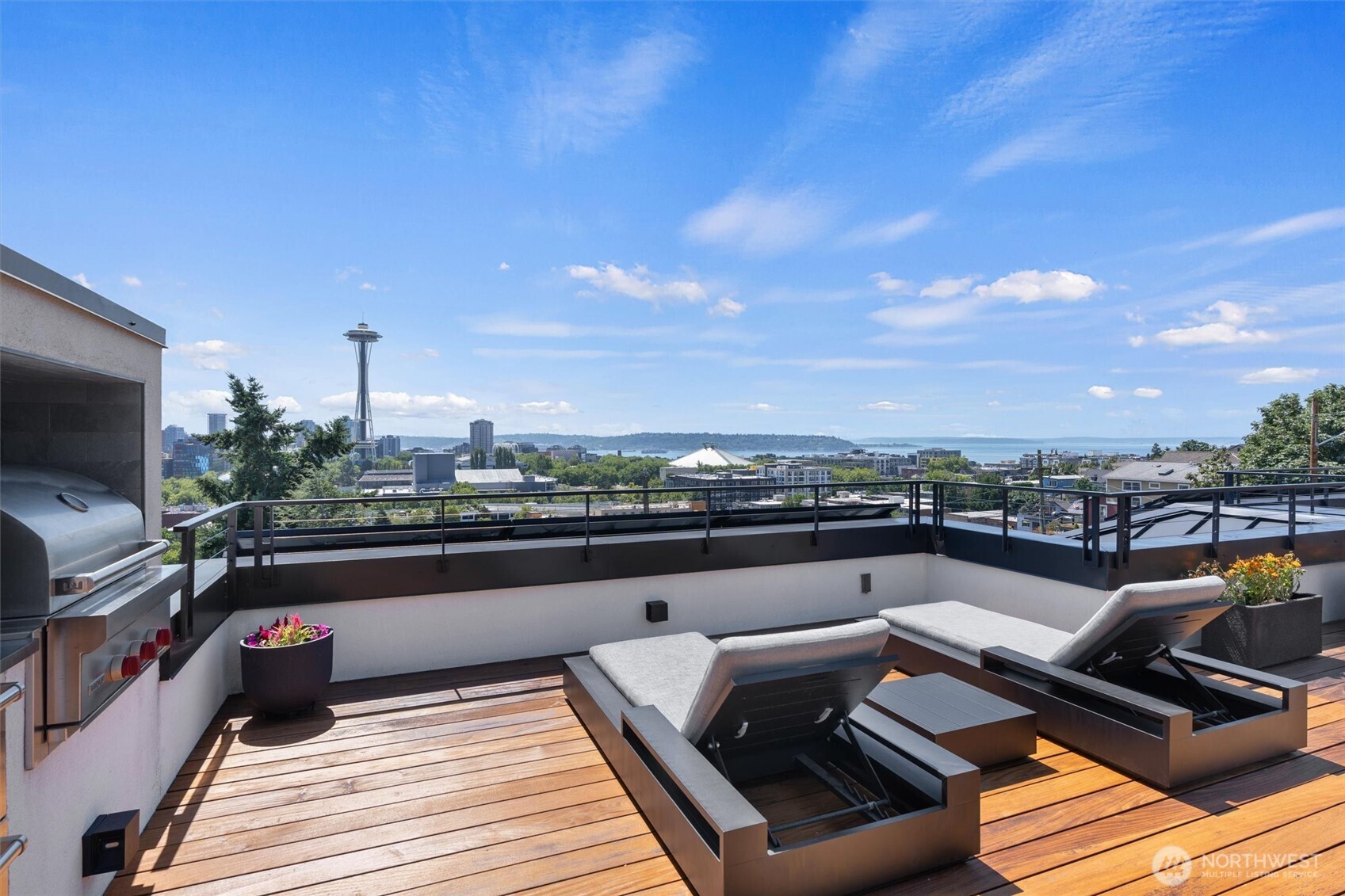 362 Ward Street Seattle, WA 98109 - Photo 38 of 40