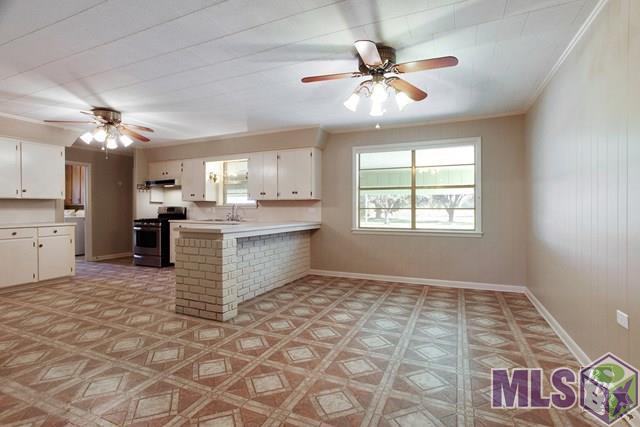 4321 Old Ferry Road Bourg, LA 70343 - Photo 6 of 15 Looking into the Kitchen from Dining Room.