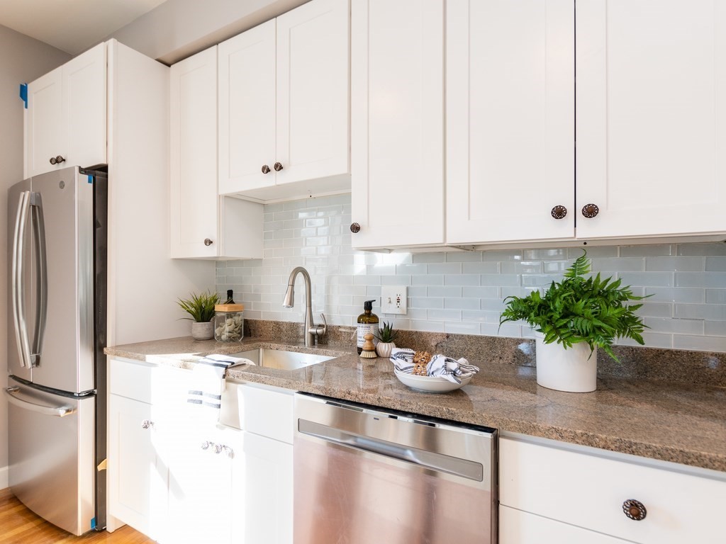 145 Pearl Street, Unit 145 Cambridge, MA 02139 - Photo 10 of 42