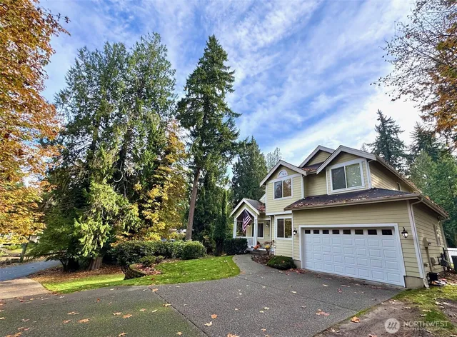 front view of house with a yard