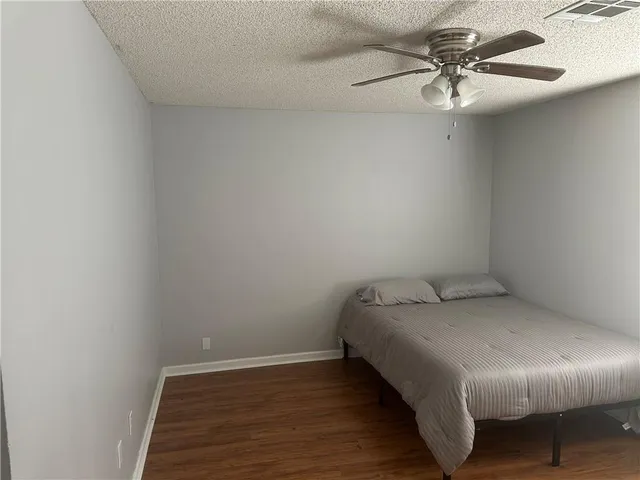 $1,500 | 2153 Greenwood Drive, Laplace, LA 70068