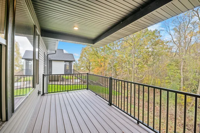 $649,900 | 3275 Evening Star Drive, Green Bay, WI 54311