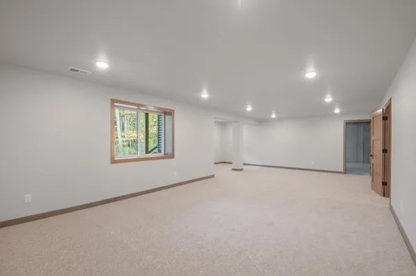 $624,900 | 3275 Evening Star Drive, Green Bay, WI 54311