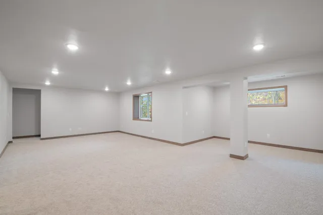 $649,900 | 3275 Evening Star Drive, Green Bay, WI 54311