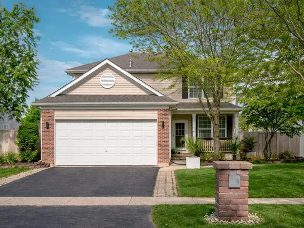 $421,000 | 424 Grape Vine Trail, Oswego, IL 60543