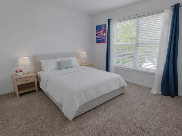 $421,000 | 424 Grape Vine Trail, Oswego, IL 60543