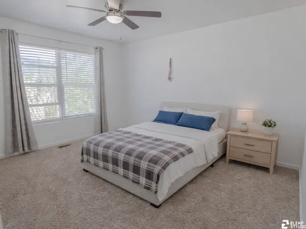 $421,000 | 424 Grape Vine Trail, Oswego, IL 60543