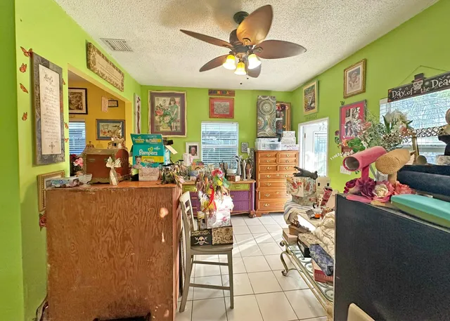 $730,000 | 5435 5th Avenue, Key West, FL 33040