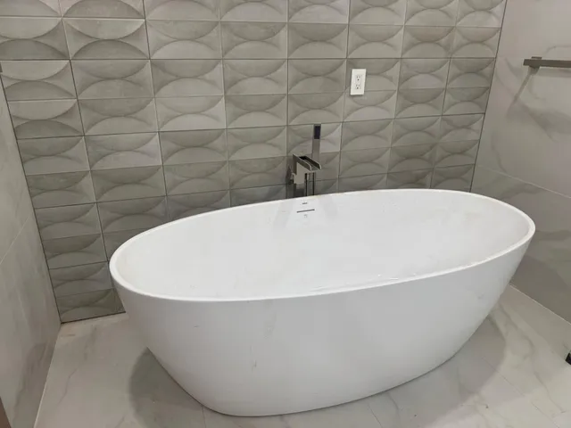 $4,800 | 4511 South Ocean Boulevard, Unit 904, Highland Beach, FL 33487