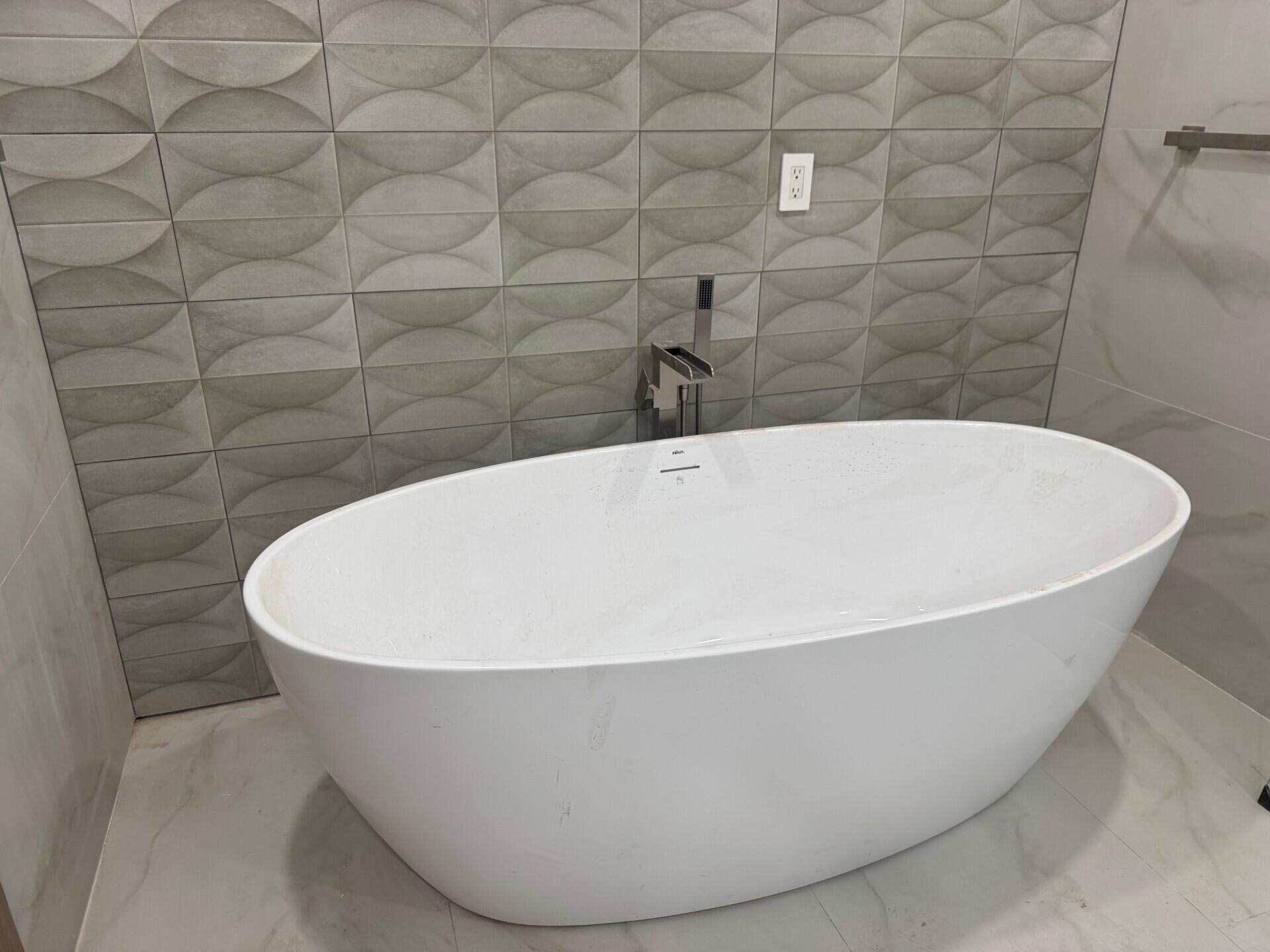 4511 South Ocean Boulevard, Unit 904 Highland Beach, FL 33487 - Photo 14 of 37 Master bath - 1