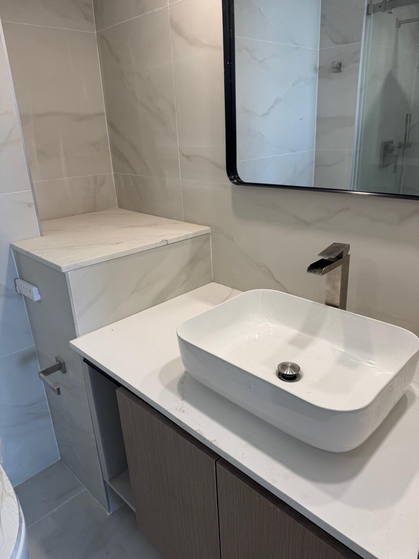 4511 South Ocean Boulevard, Unit 904 Highland Beach, FL 33487 - Photo 19 of 37 Second bath - 1