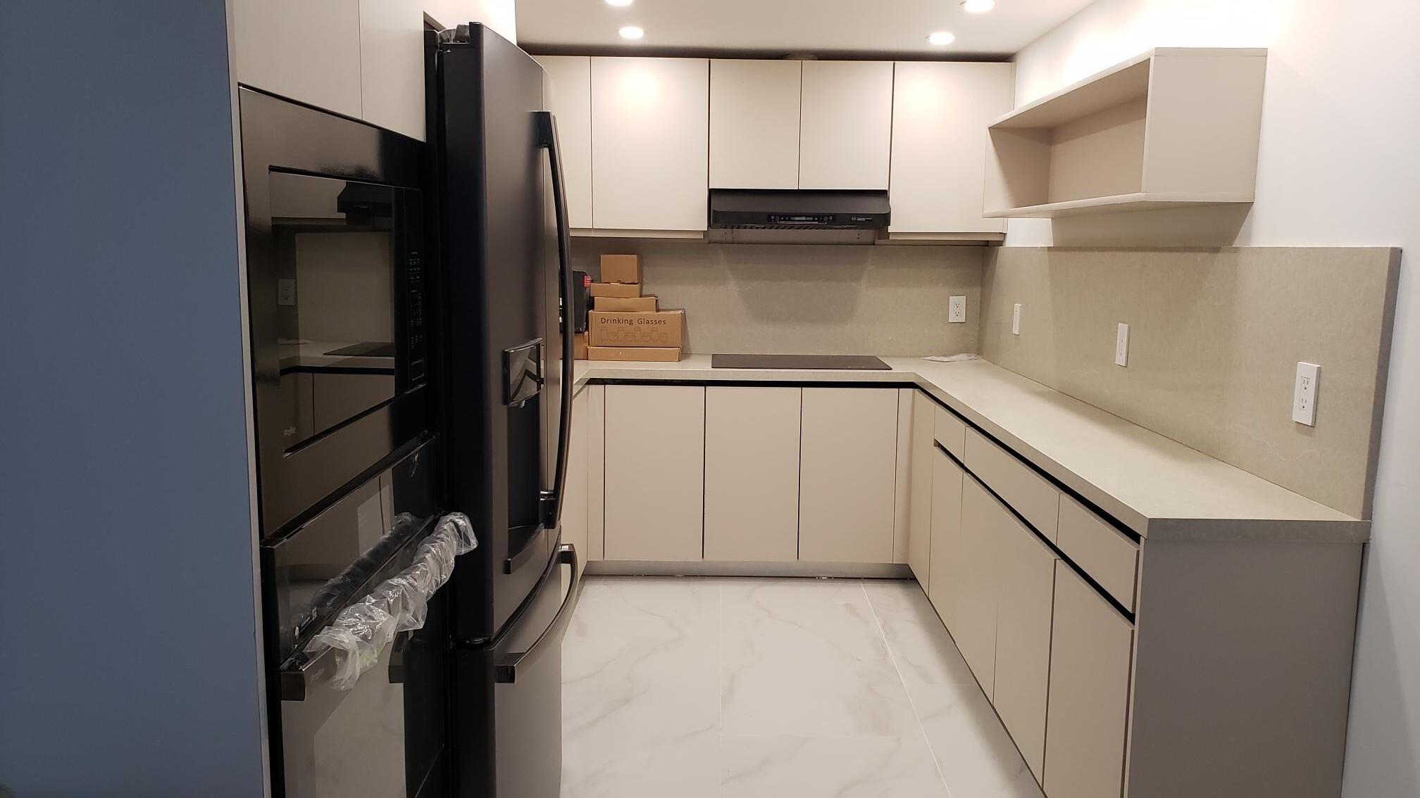 4511 South Ocean Boulevard, Unit 904 Highland Beach, FL 33487 - Photo 7 of 37 Kitchen