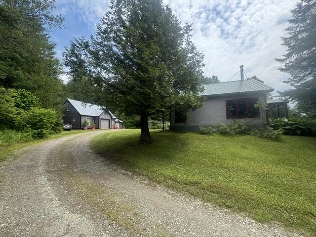 629 South Craftsbury Road Craftsbury, VT 05826 - Photo 4 of 54