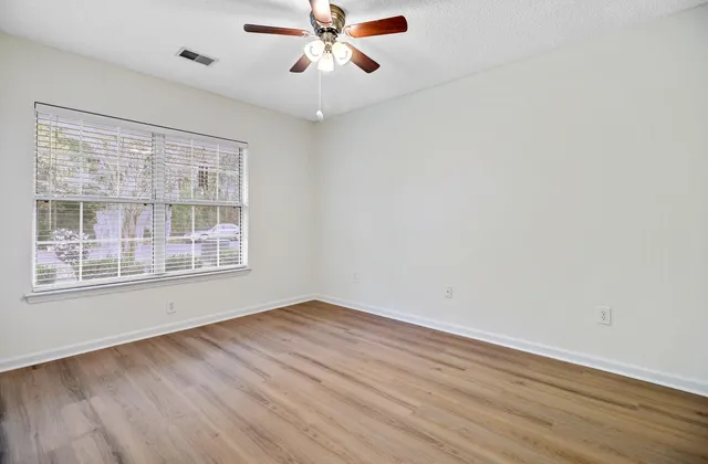 $325,000 | 8741 Hayden Glenn Drive, North Charleston, SC 29406