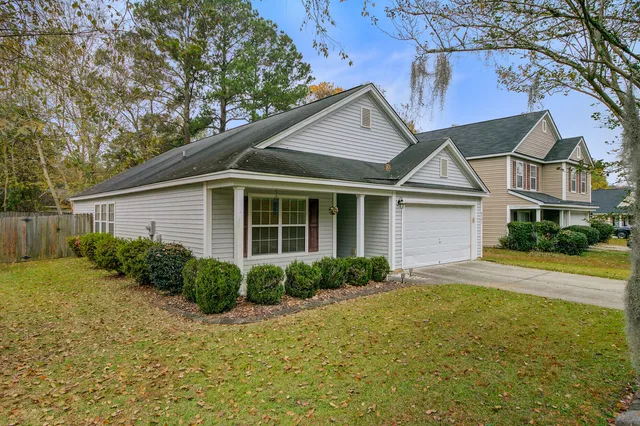 $325,000 | 8741 Hayden Glenn Drive, North Charleston, SC 29406