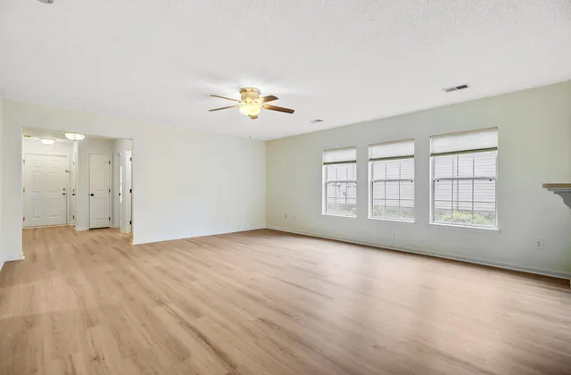 $325,000 | 8741 Hayden Glenn Drive, North Charleston, SC 29406