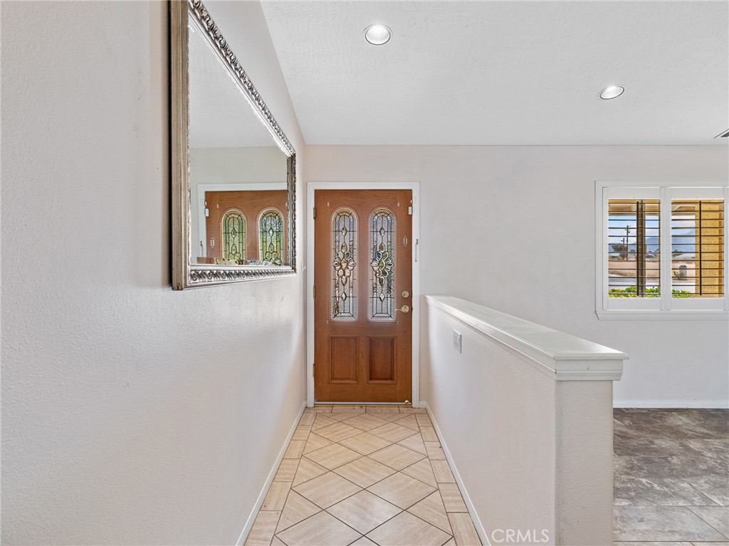 16992 Joshua Road Apple Valley, CA 92307 - Photo 2 of 57
