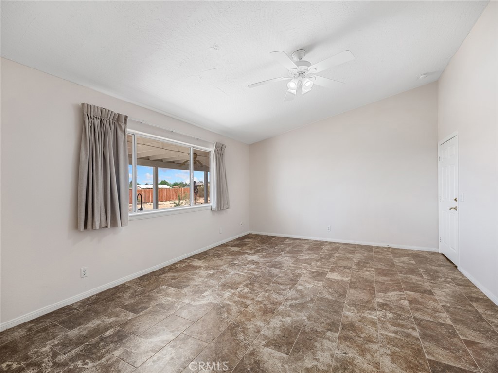 16992 Joshua Road Apple Valley, CA 92307 - Photo 27 of 57