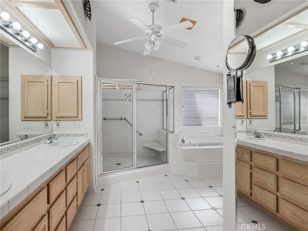 16992 Joshua Road Apple Valley, CA 92307 - Photo 28 of 57