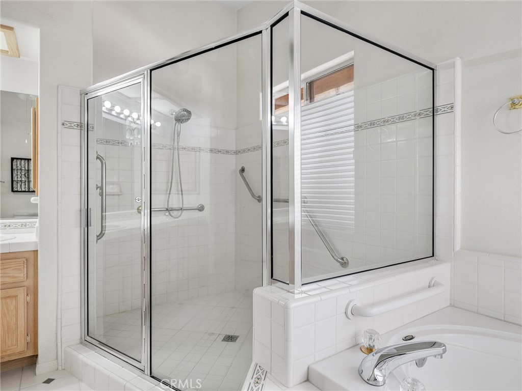 16992 Joshua Road Apple Valley, CA 92307 - Photo 30 of 57