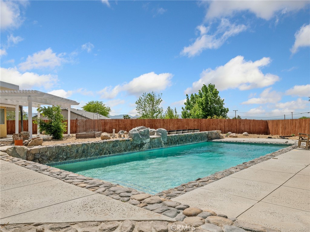 16992 Joshua Road Apple Valley, CA 92307 - Photo 48 of 57