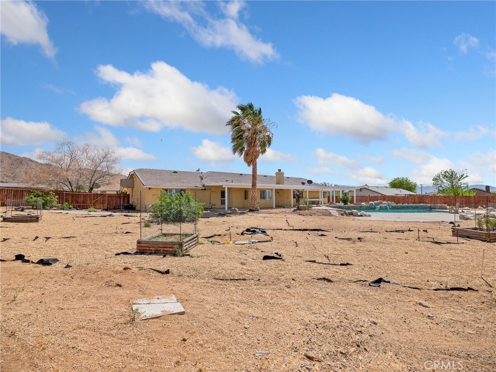 16992 Joshua Road Apple Valley, CA 92307 - Photo 54 of 57