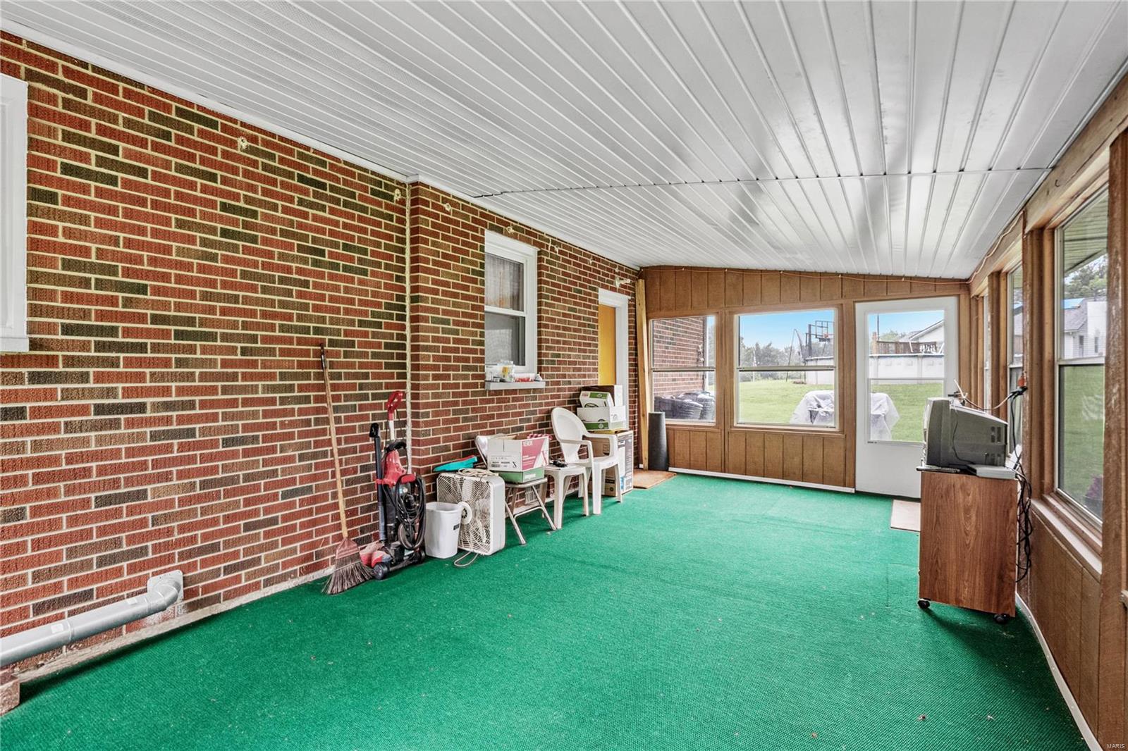 8704 Triple Lakes Road Dupo, IL 62239 - Photo 17 of 39 Gallery Image 17