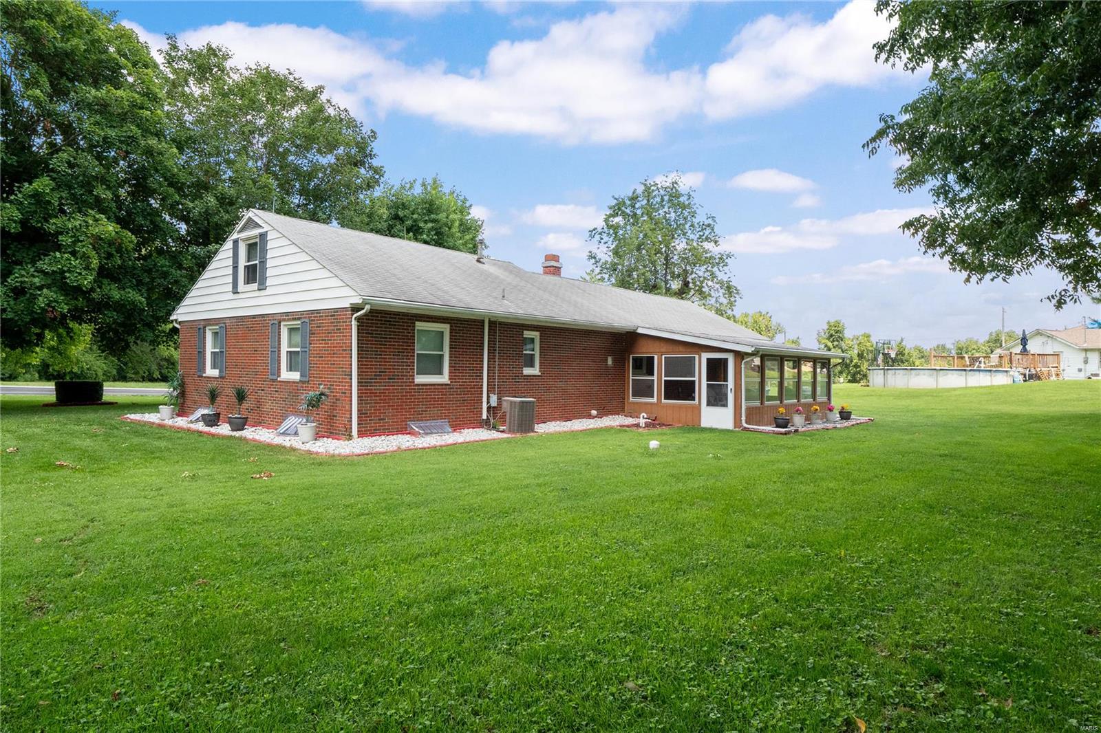 8704 Triple Lakes Road Dupo, IL 62239 - Photo 34 of 39 Gallery Image 34
