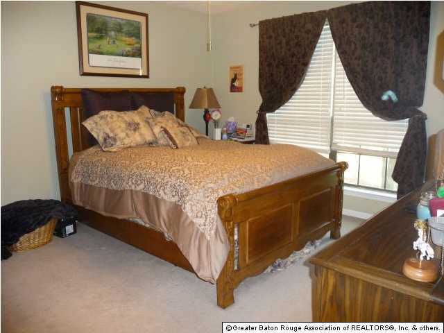 6051 Cottage Row Drive Baton Rouge, LA 70817 - Photo 8 of 11 Gallery Image 8