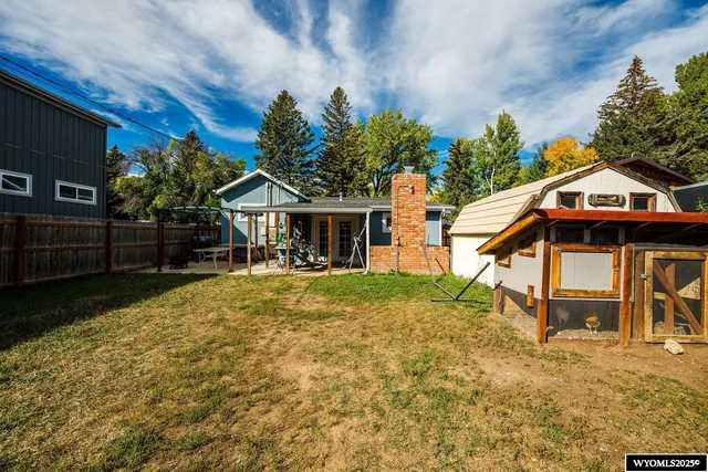 $352,000 | 631 North Adams Avenue, Buffalo, WY 82834