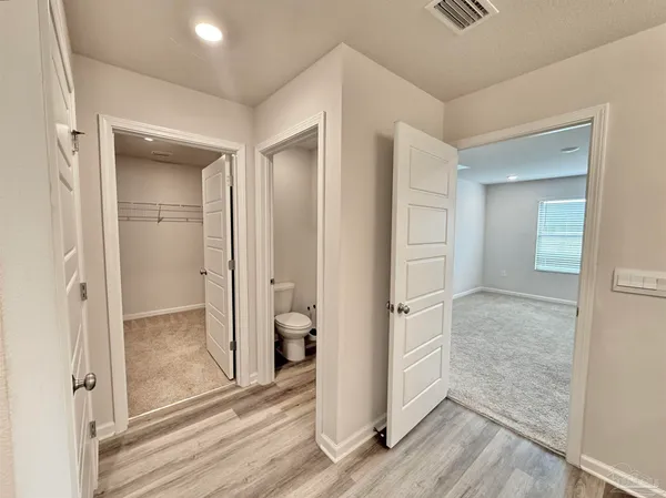 $2,000 | 6327 Burrow Lane, Pensacola, FL 32526