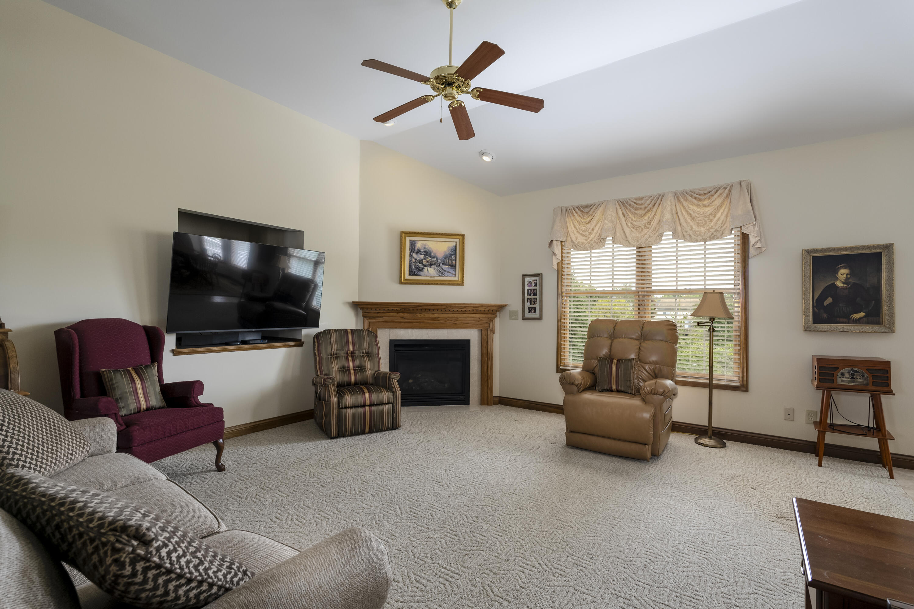 121 Ridgeway Crossing Alexandria, KY 41001 - Photo 6 of 28 Gallery Image 6