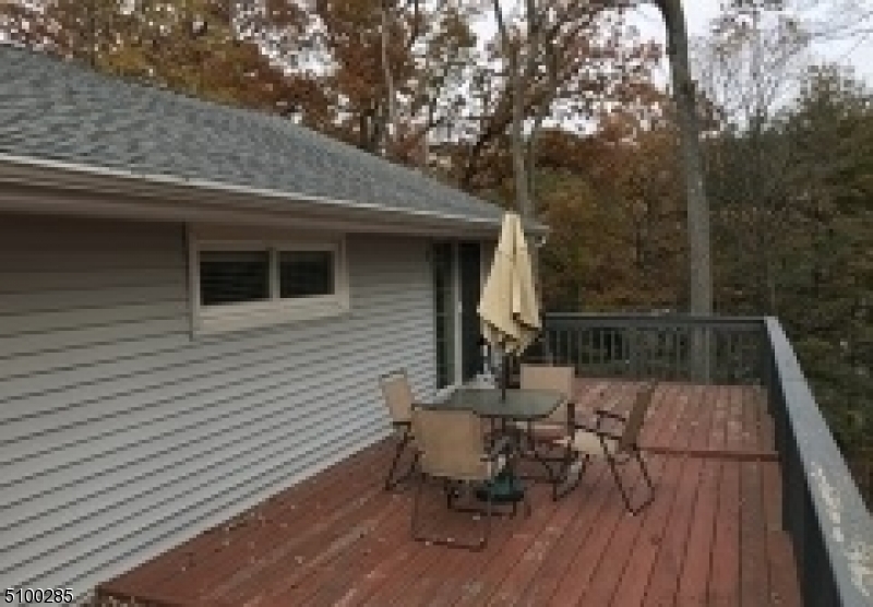 7 Brookview Road Denville, NJ 07834 - Photo 11 of 12