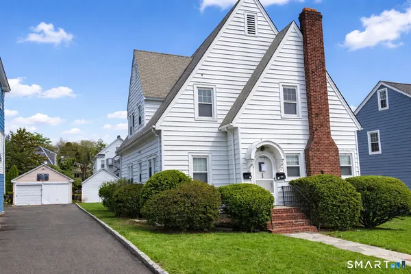 $3,600 | 51 Plymouth Road, Unit 2, Stamford, CT 06906