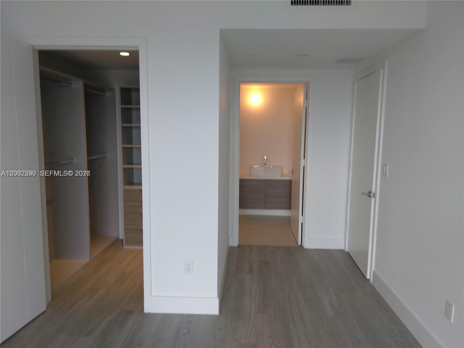 1010 Southwest 2nd Avenue, Unit 1901 Miami, FL 33130 - Photo 2 of 8 wooden floor in a gallery