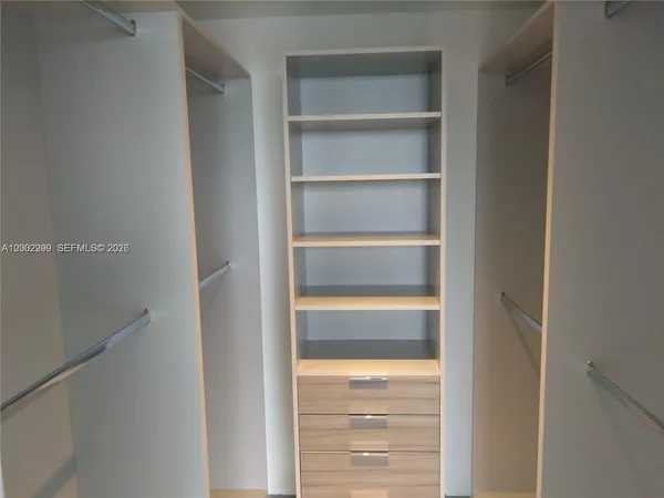 $3,750 | 1010 Southwest 2nd Avenue, Unit 1901, Miami, FL 33130