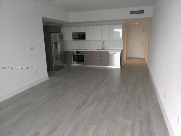 $3,750 | 1010 Southwest 2nd Avenue, Unit 1901, Miami, FL 33130