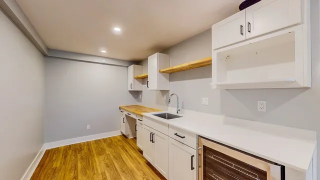 $3,600 | 132 Sherman Street, Unit 1, Cambridge, MA 02140