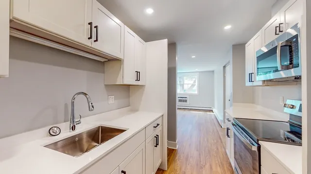 $3,600 | 132 Sherman Street, Unit 1, Cambridge, MA 02140