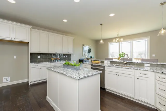 $478,900 | 1 Carver @ Ryehill Manor Street, St. Peters, MO 63376