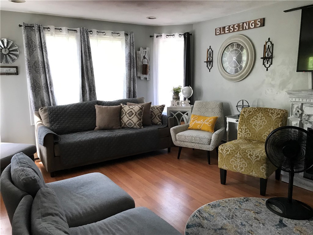 10 St Simon Street Woonsocket, RI 02895 - Photo 8 of 28