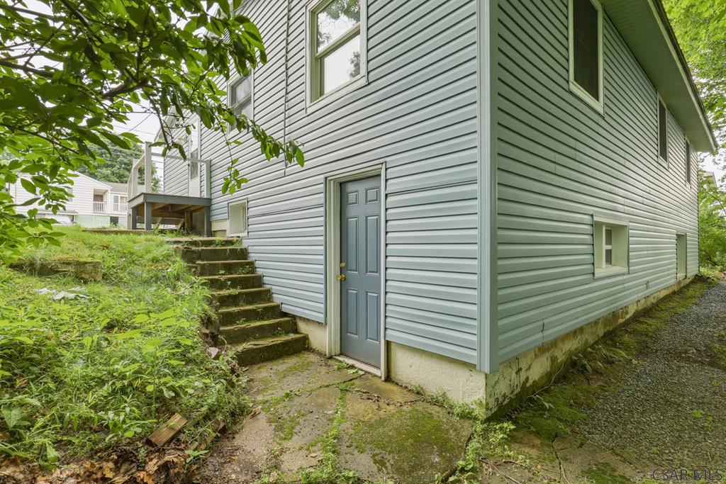 910 Poplar Street Windber, PA 15963 - Photo 28 of 29