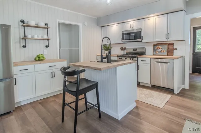 $207,900 | 406 Stone Street, Watertown, NY 13601