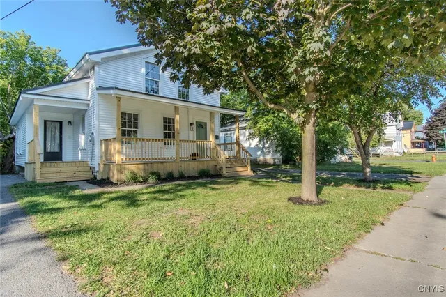 $207,900 | 406 Stone Street, Watertown, NY 13601