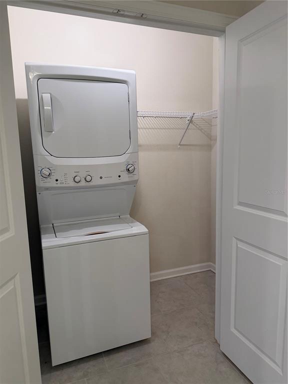 244 Pershing Street Bartow, FL 33830 - Photo 28 of 32 a utility room with dryer and washer