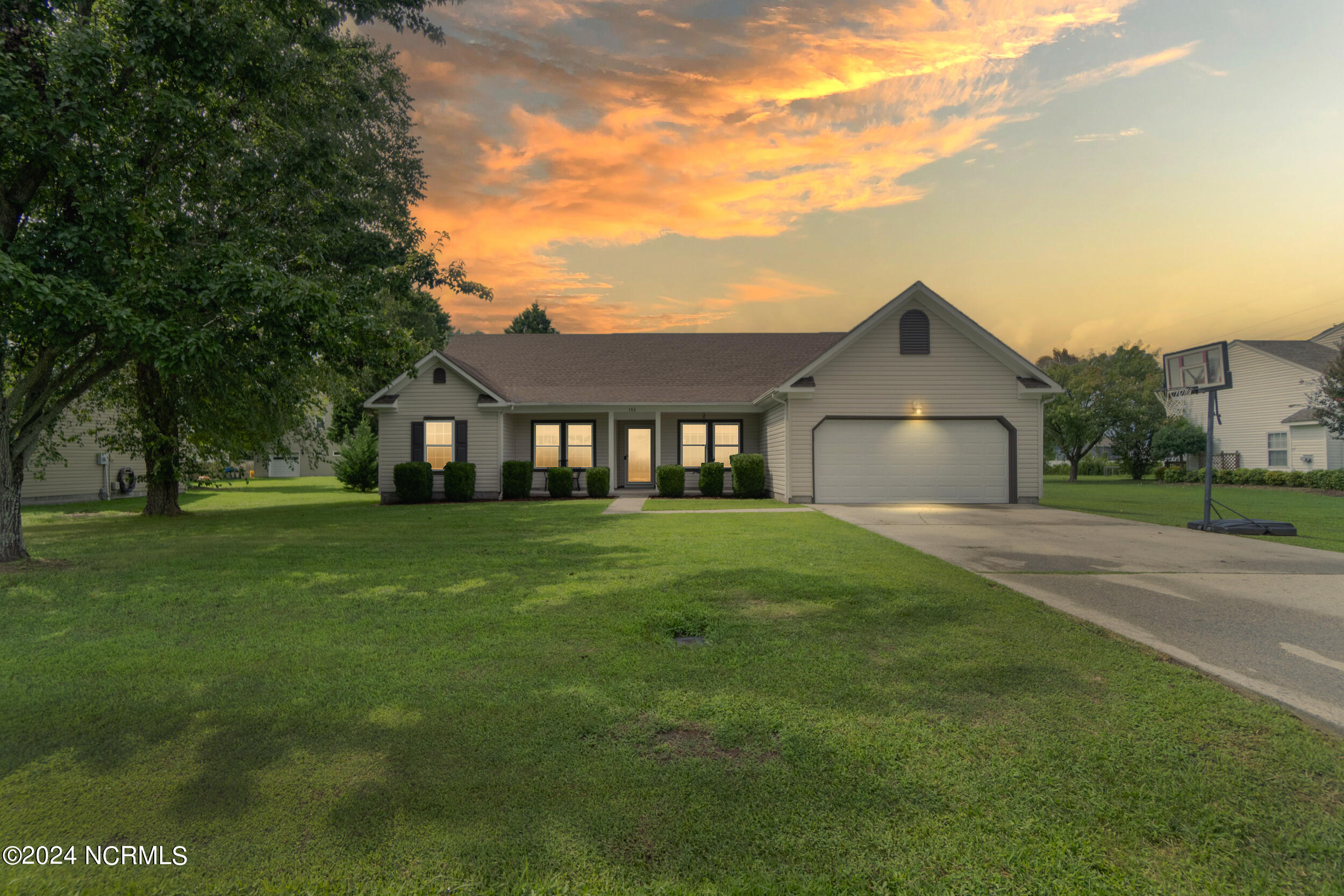 192 Eagle Creek Road Moyock, NC 27958 - Photo 2 of 41 Front Exterior