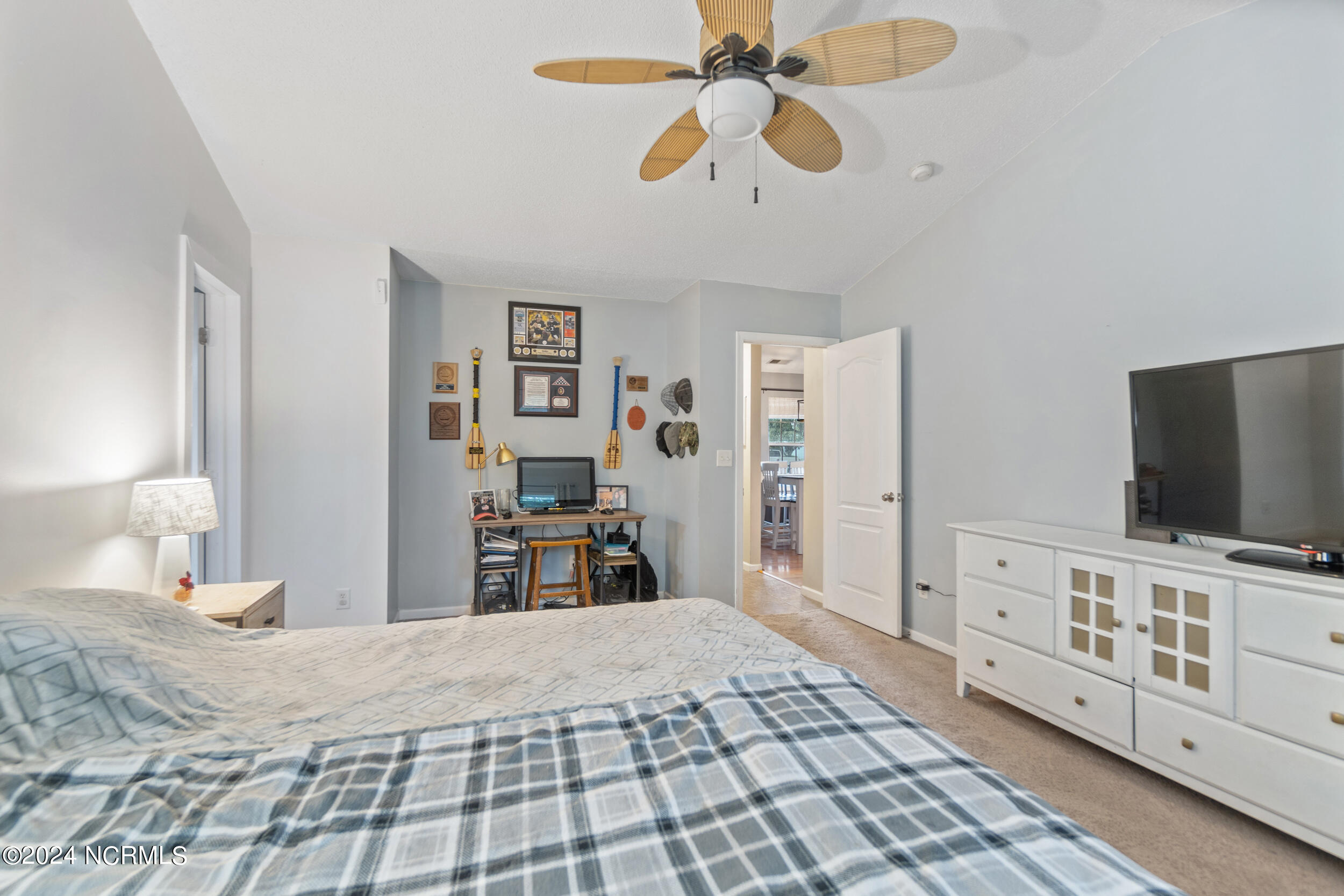 192 Eagle Creek Road Moyock, NC 27958 - Photo 22 of 41 Primary Bedroom