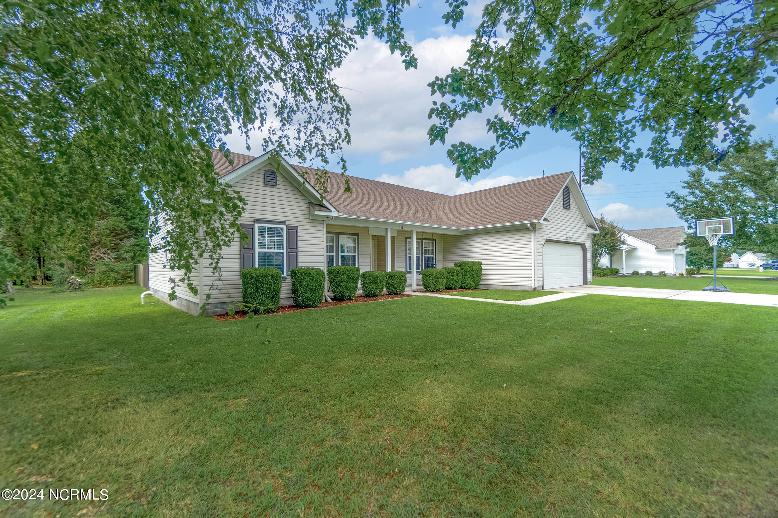 192 Eagle Creek Road Moyock, NC 27958 - Photo 3 of 41 Front Exterior