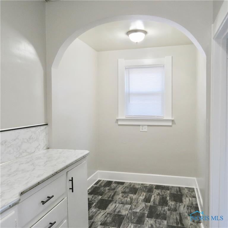 4215 Birchall Road Toledo, OH 43612 - Photo 15 of 33 Gallery Image 15
