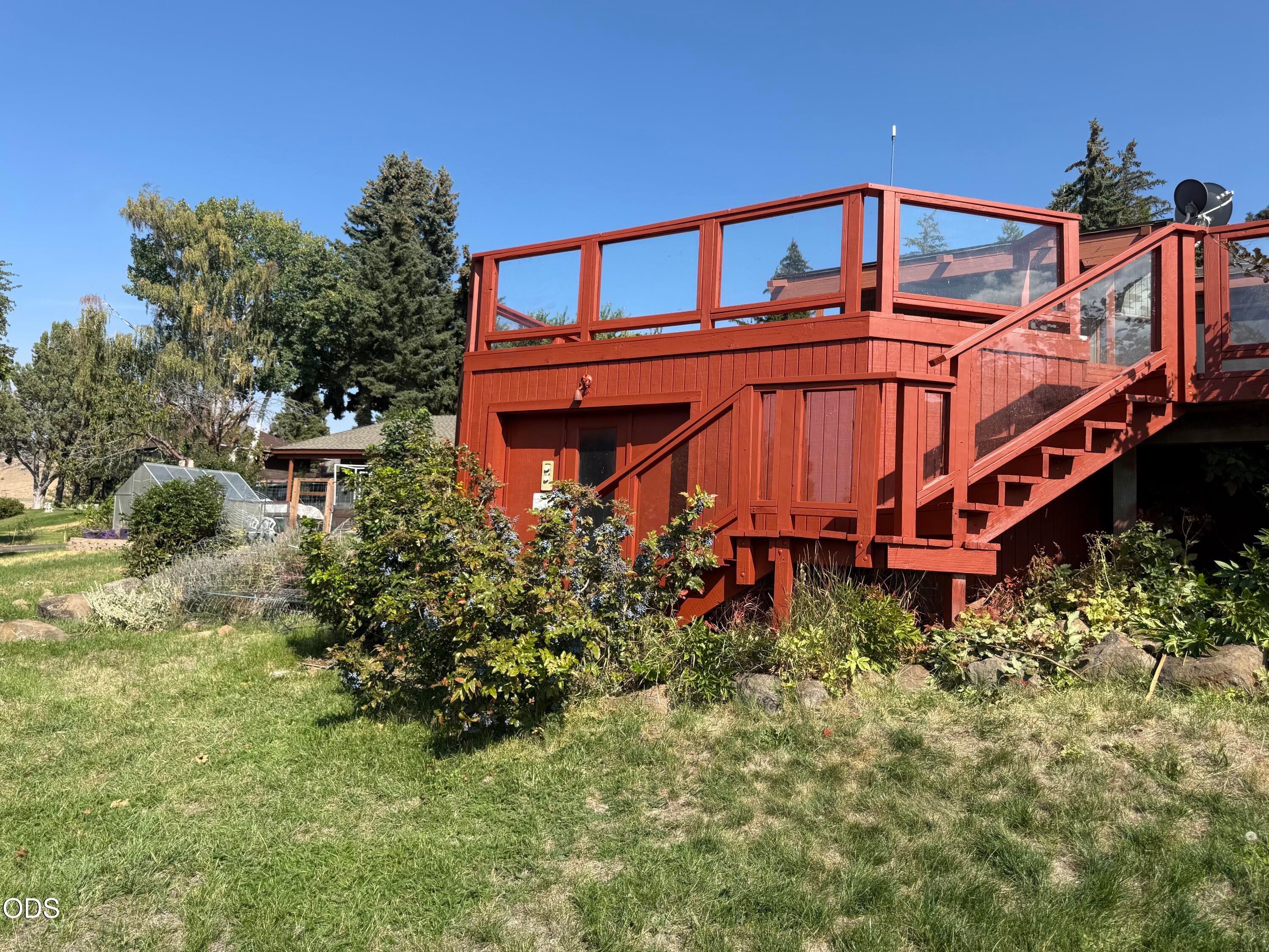 1662 Cove Point Road Klamath Falls, OR 97601 - Photo 30 of 79 Gallery Image 30